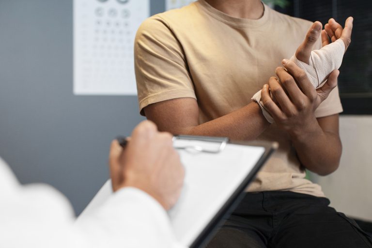 Carpal Tunnel Syndrome: Symptoms, Treatment & When Surgery Is Needed